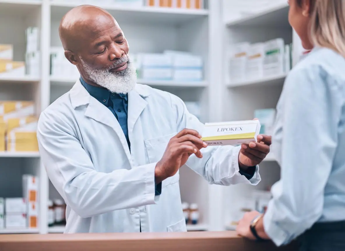 Brand-Name vs. Generic Medicines: What’s the Difference?